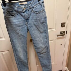 Levi’s Women's Light Blue Skinny Jeans
